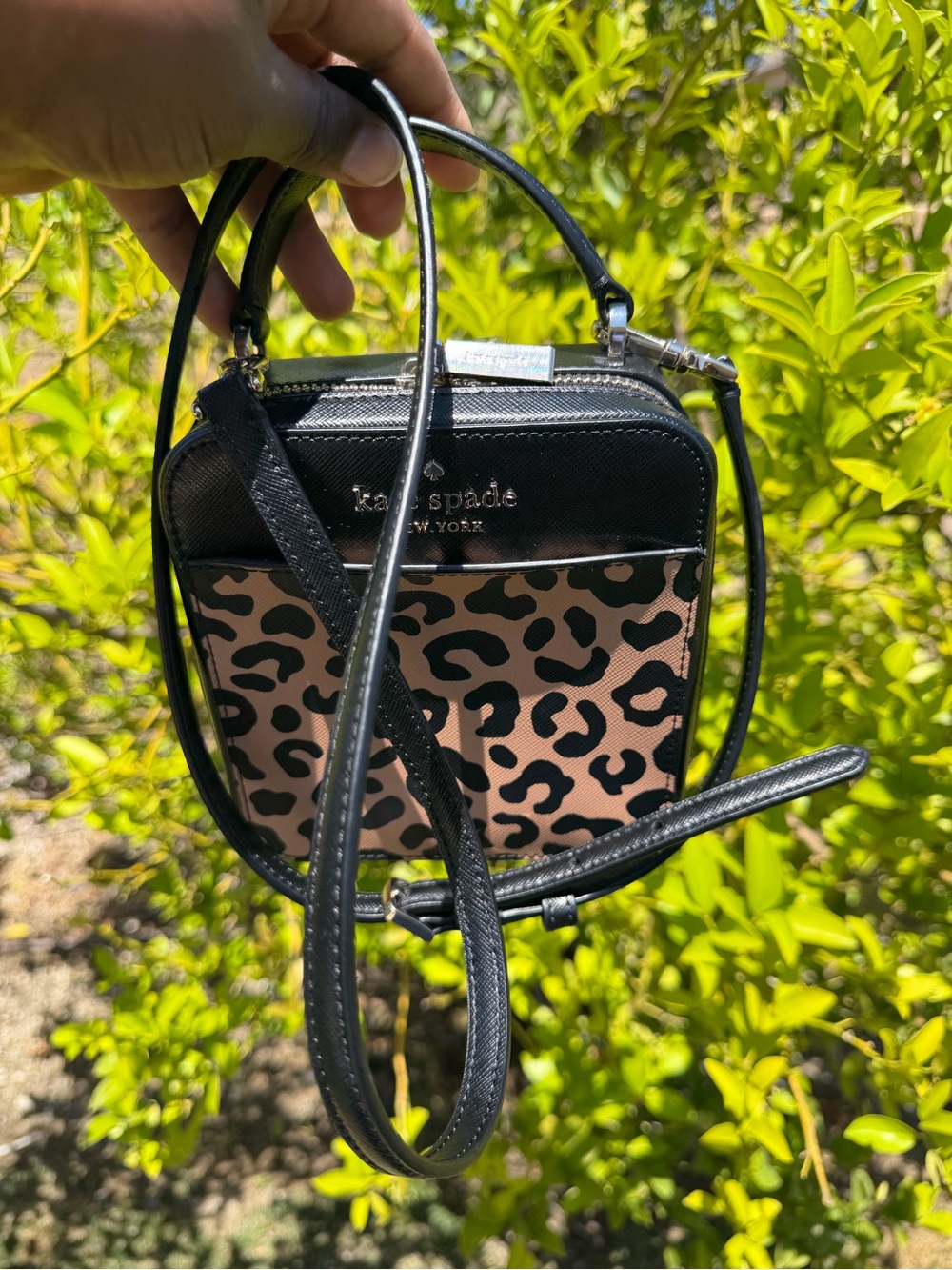 Kate Spade Daisy Vanity Leopard Print Crossbody Bag - Picture 6 of 11